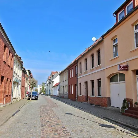 Monteurzimmer Schw 1050 度假居 马尔欣